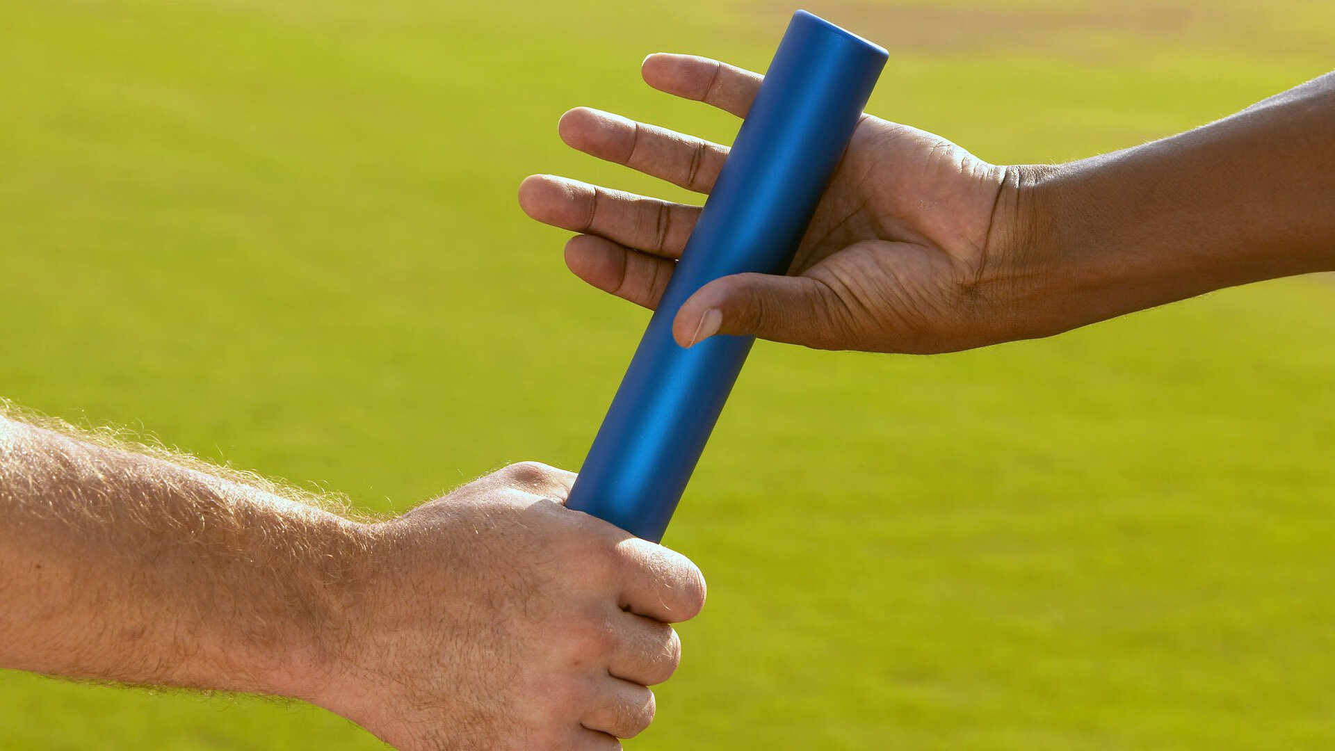 爱游戏综合娱乐-中超联赛国家队夺冠 球迷纷纷点赞，2021中超夺冠规则