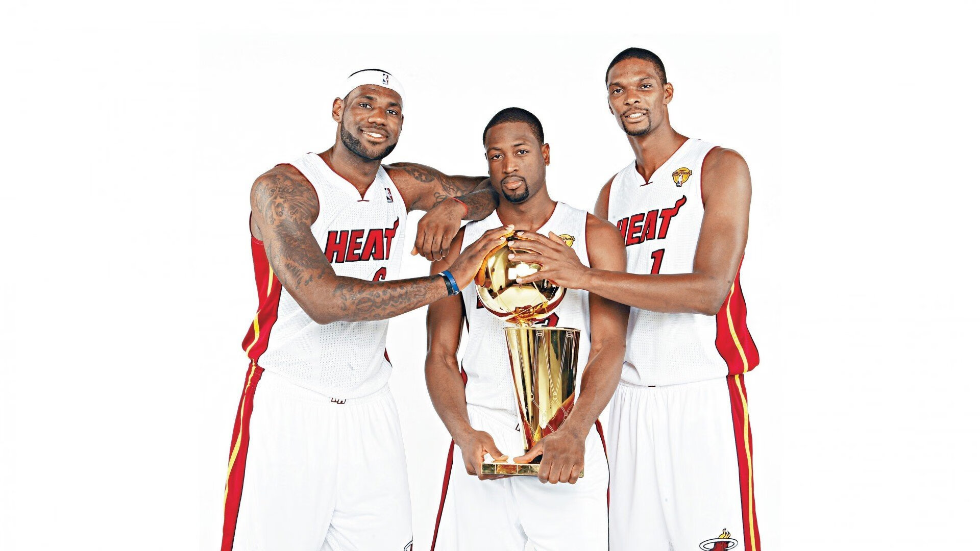 电竞主场氛围打造升级引入更多粉丝互动，电竞战队主场